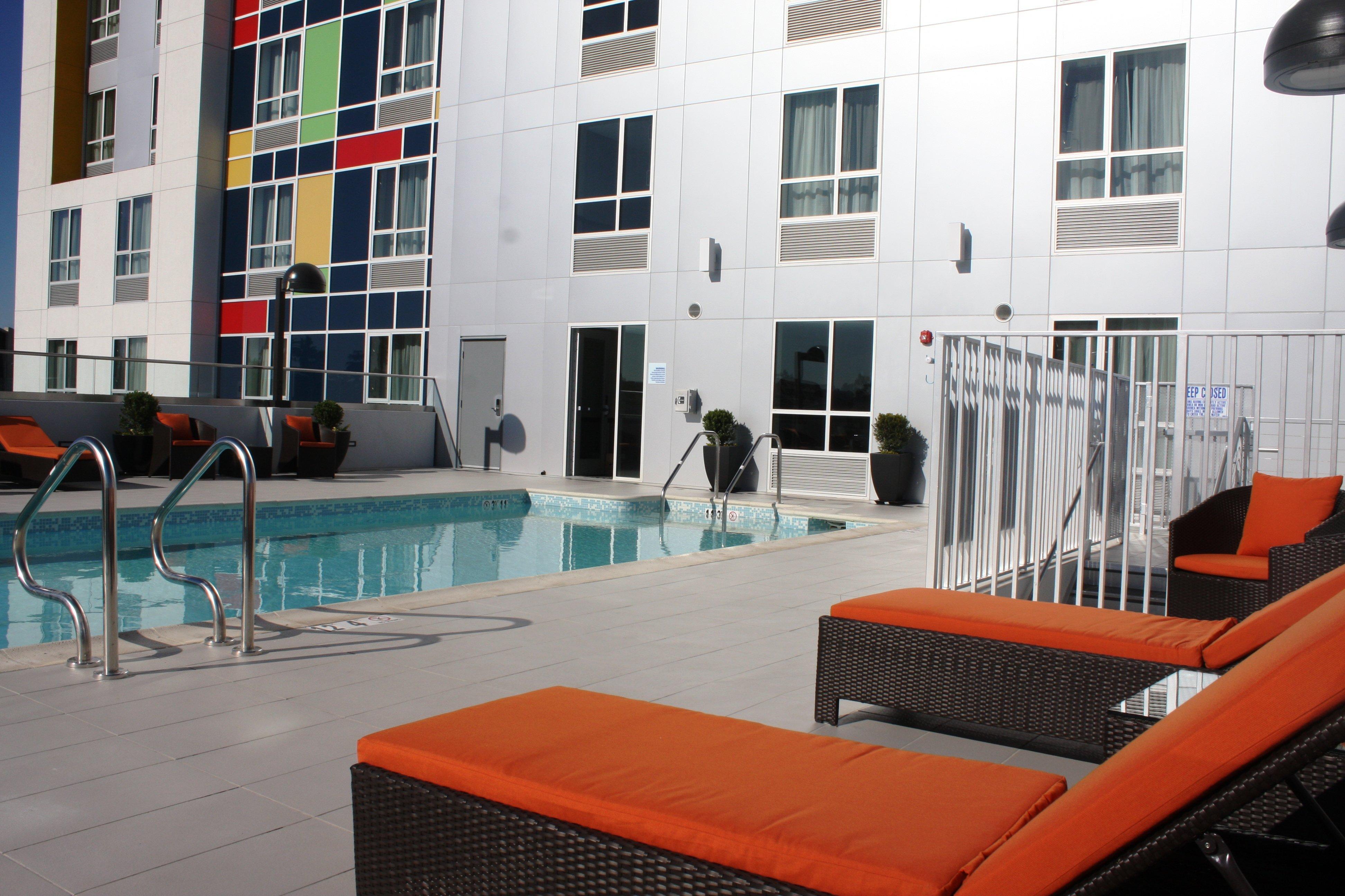 Holiday Inn Express North Hollywood - Burbank Area By Ihg Los Angeles Dış mekan fotoğraf