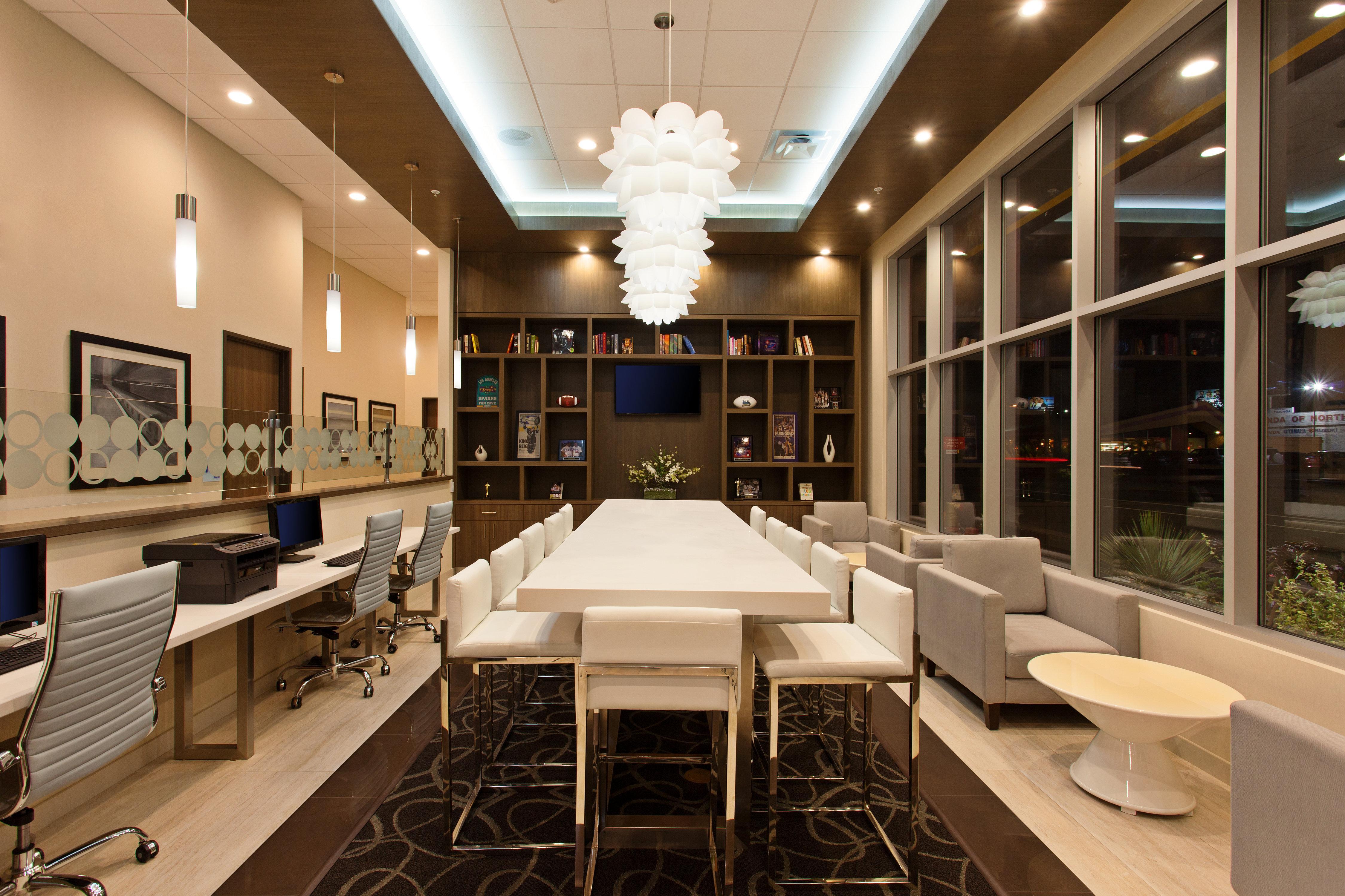 Holiday Inn Express North Hollywood - Burbank Area By Ihg Los Angeles Dış mekan fotoğraf