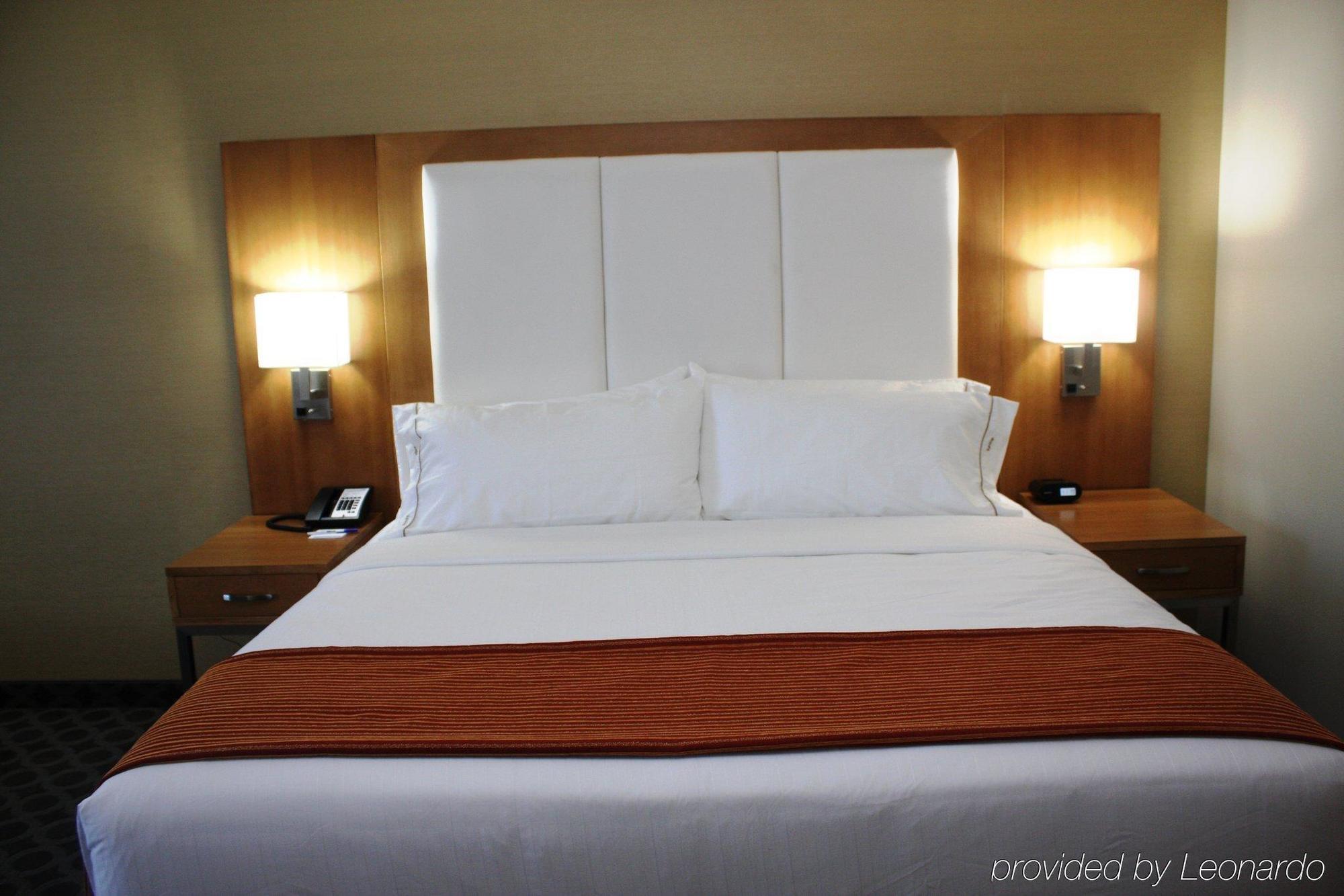 Holiday Inn Express North Hollywood - Burbank Area By Ihg Los Angeles Dış mekan fotoğraf