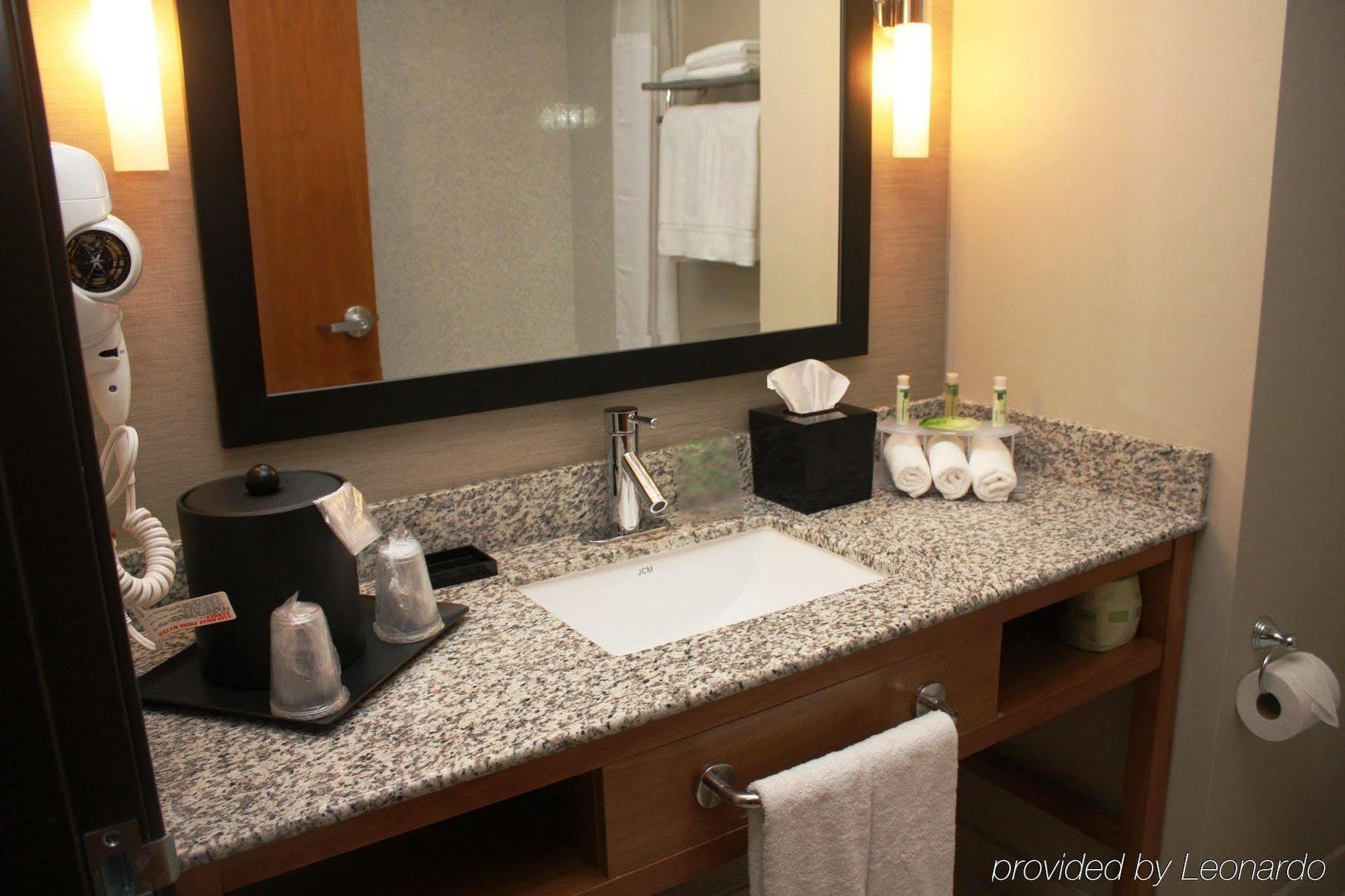Holiday Inn Express North Hollywood - Burbank Area By Ihg Los Angeles Dış mekan fotoğraf