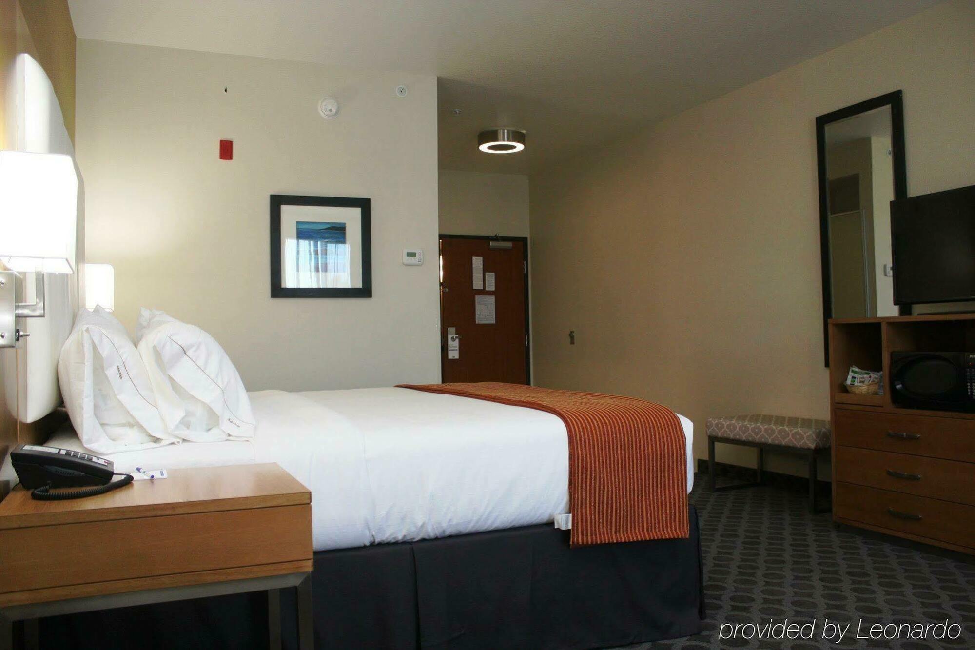 Holiday Inn Express North Hollywood - Burbank Area By Ihg Los Angeles Dış mekan fotoğraf